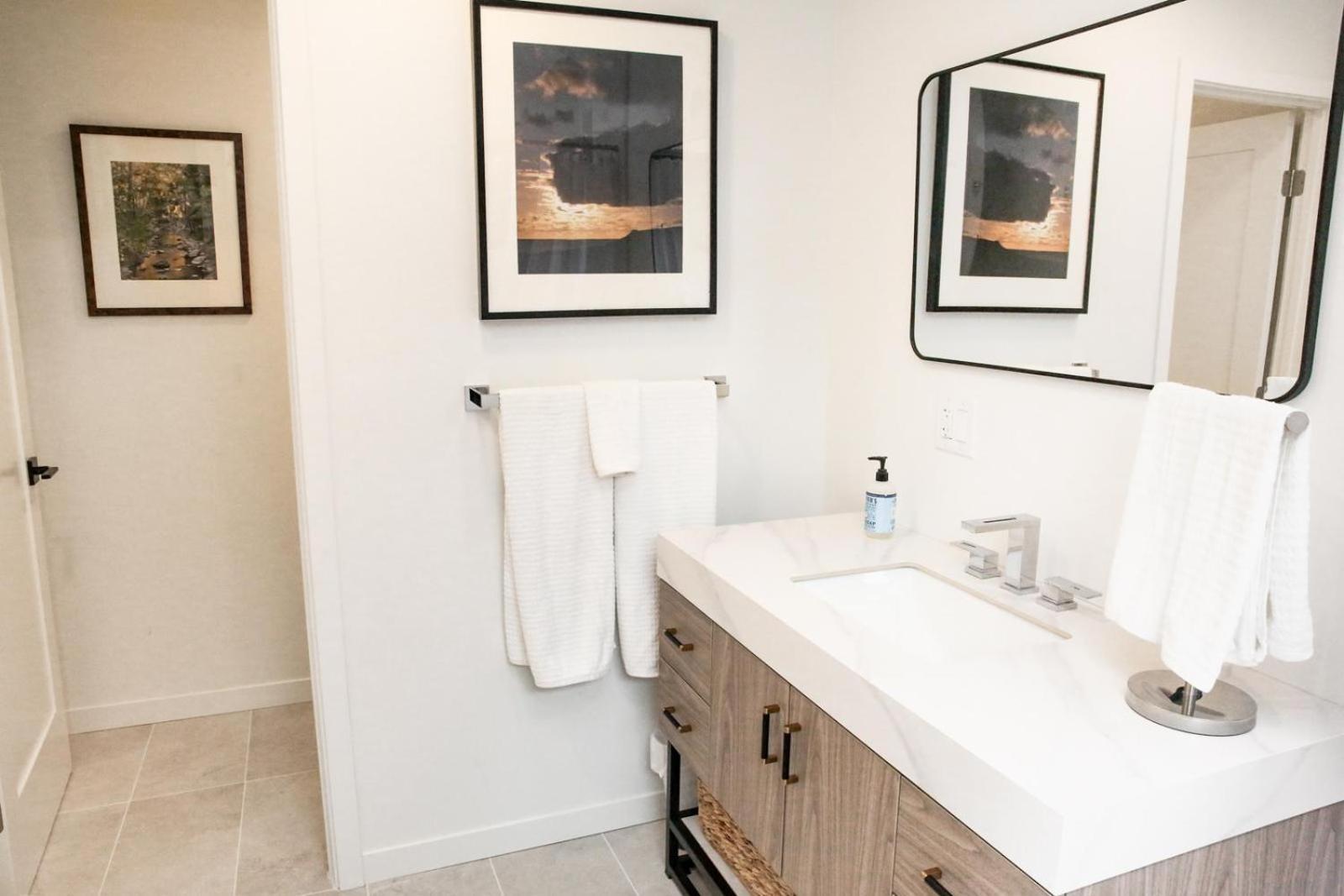 5768 Moonstone Bch Dr. Villa Cambria Luaran gambar